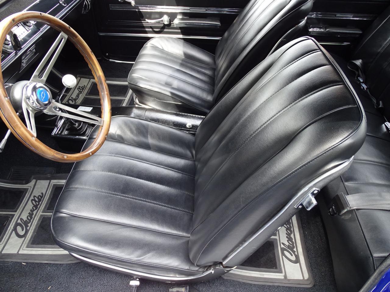 Chevrolet-Malibu-1966-Colbalt-Blue-Black-4