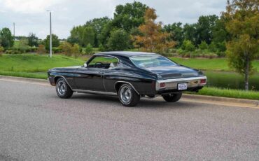 Chevrolet-Malibu-1970-2-Door-35
