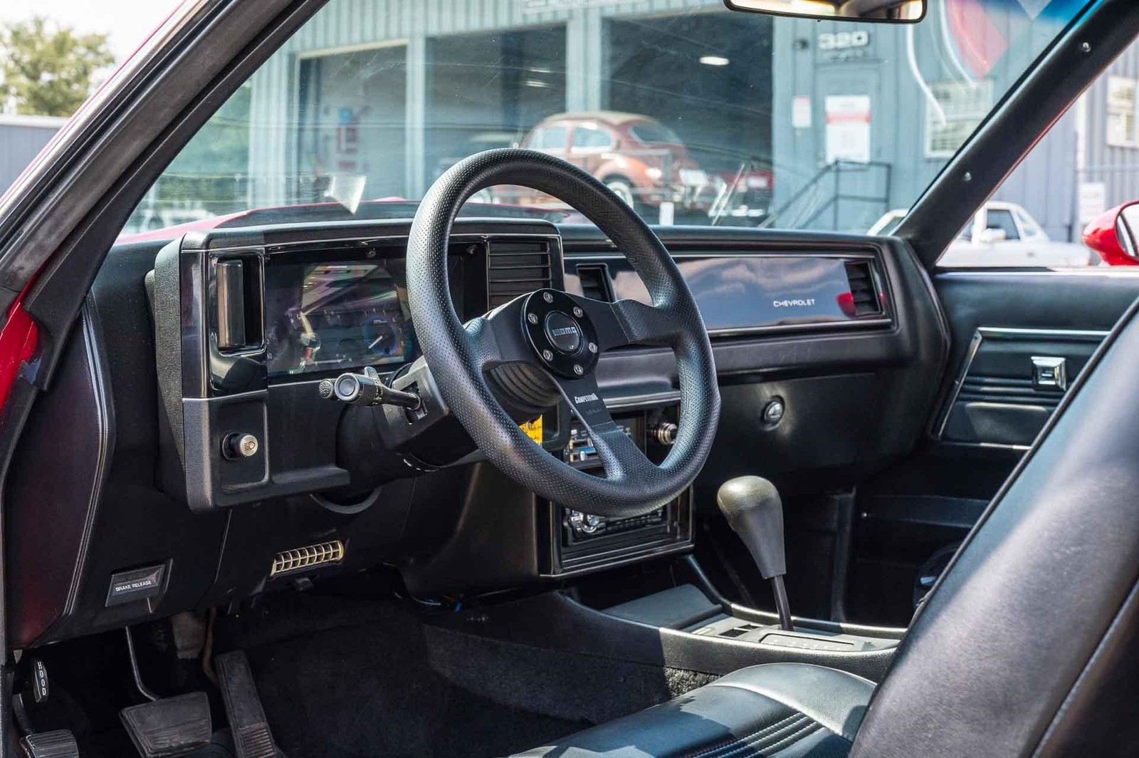 Chevrolet-Malibu-1978-2-Door-10