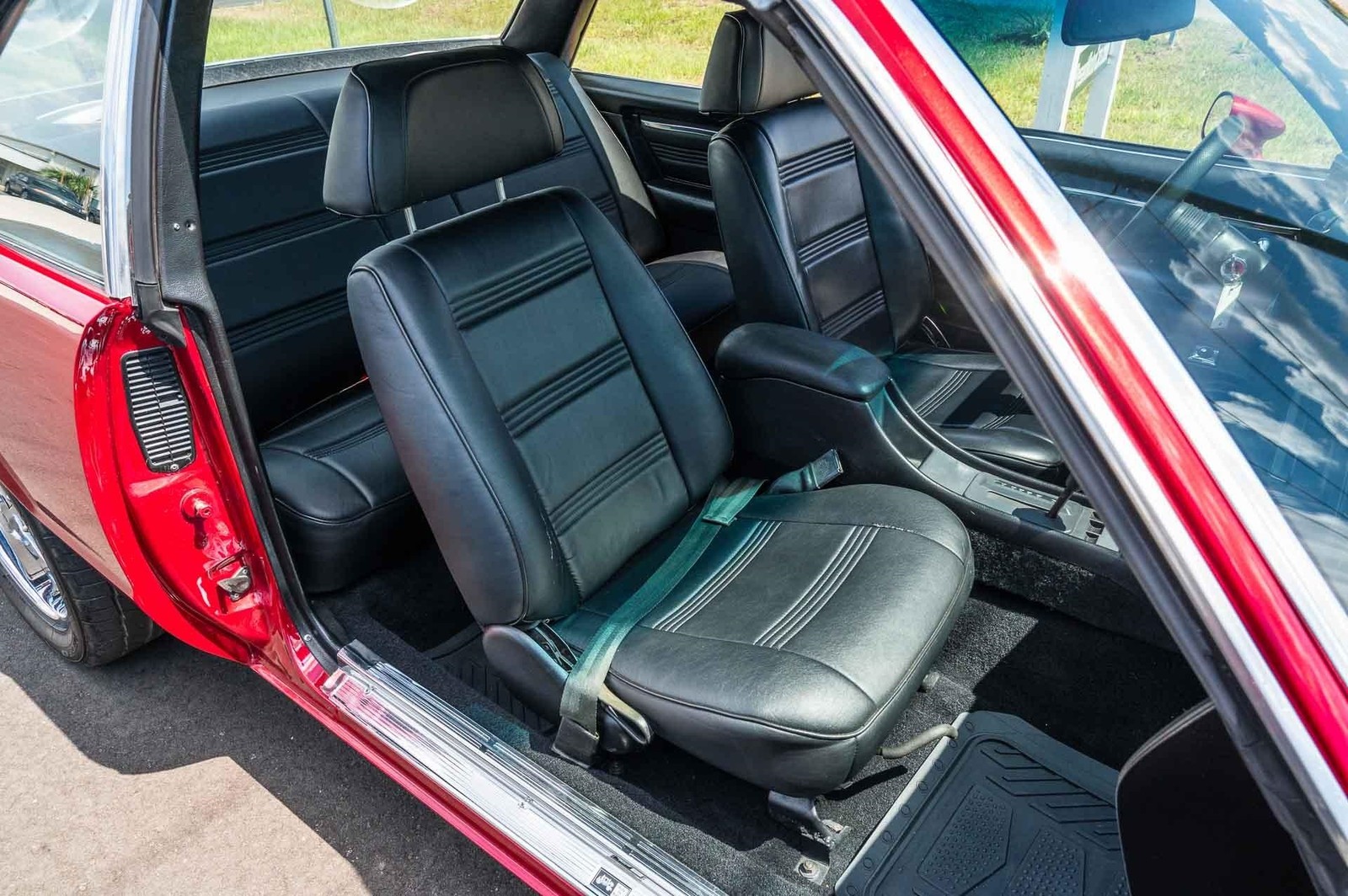 Chevrolet-Malibu-1978-2-Door-12