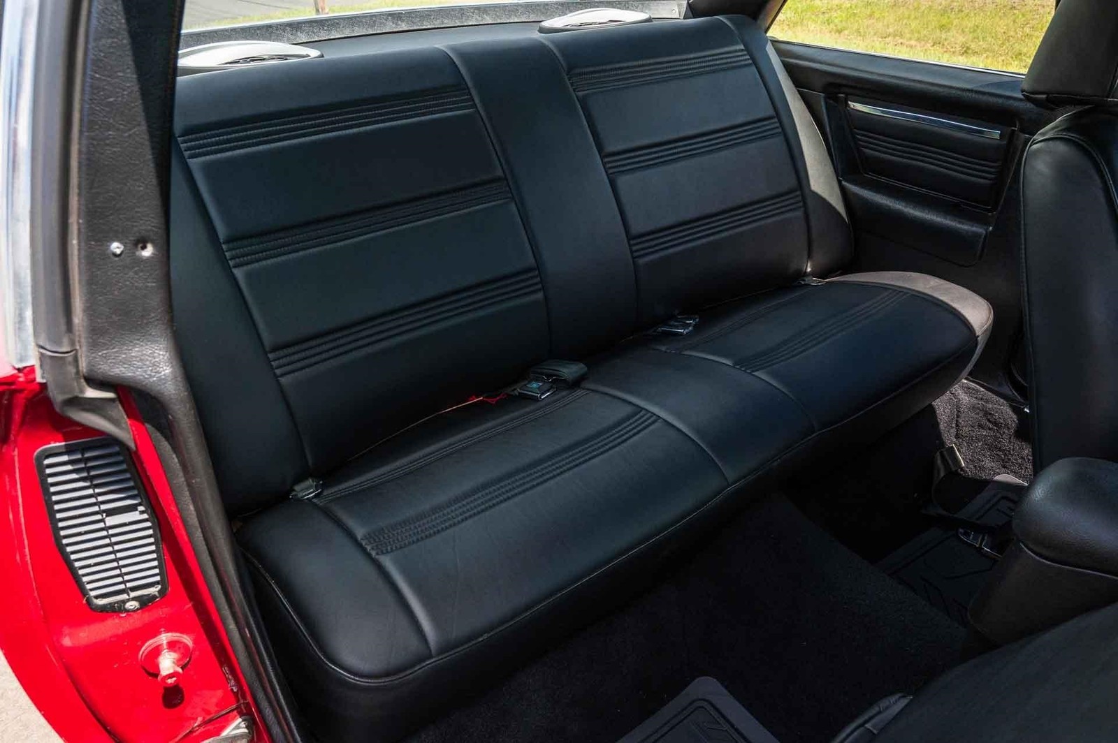Chevrolet-Malibu-1978-2-Door-13