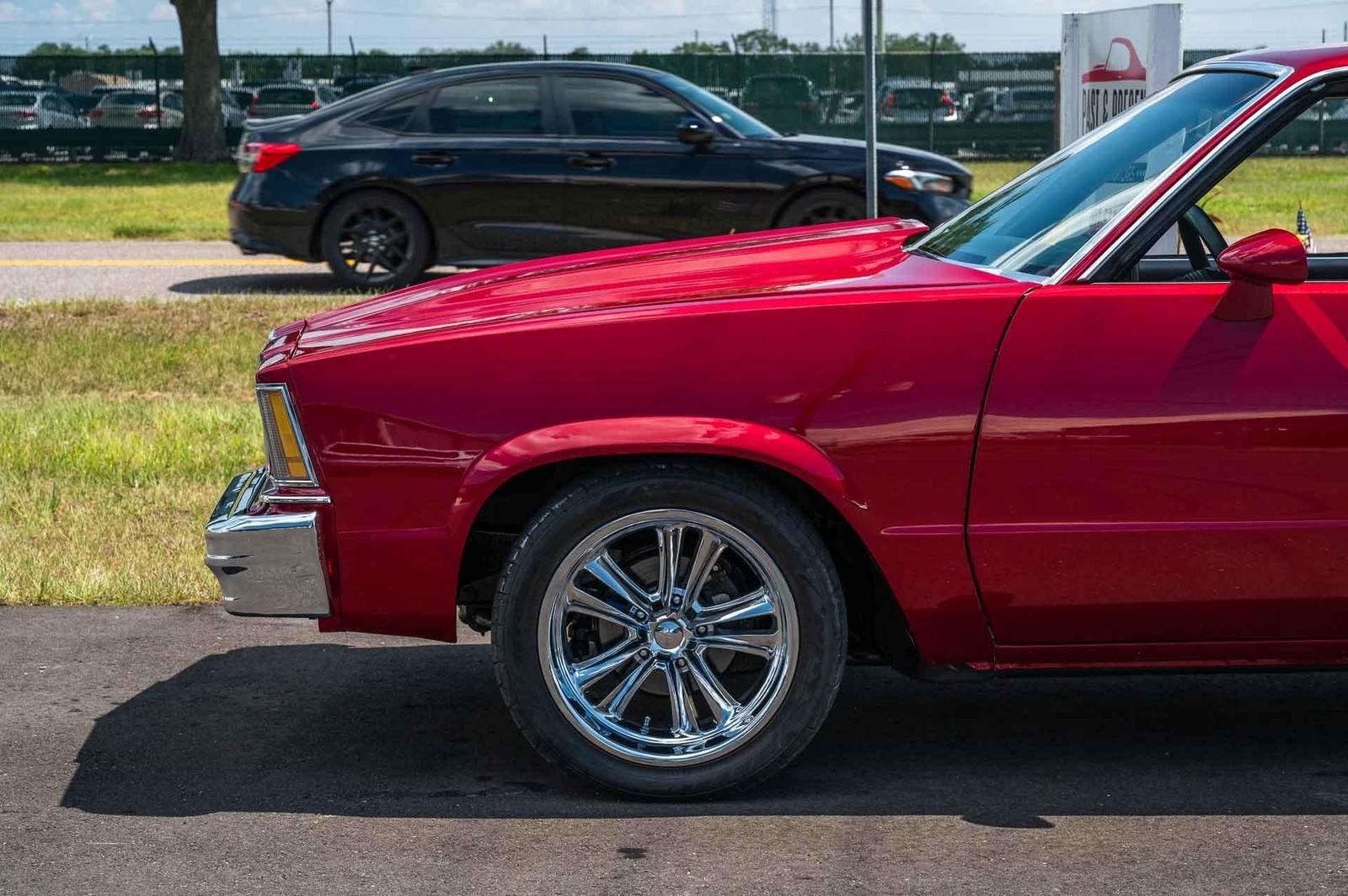 Chevrolet-Malibu-1978-2-Door-23