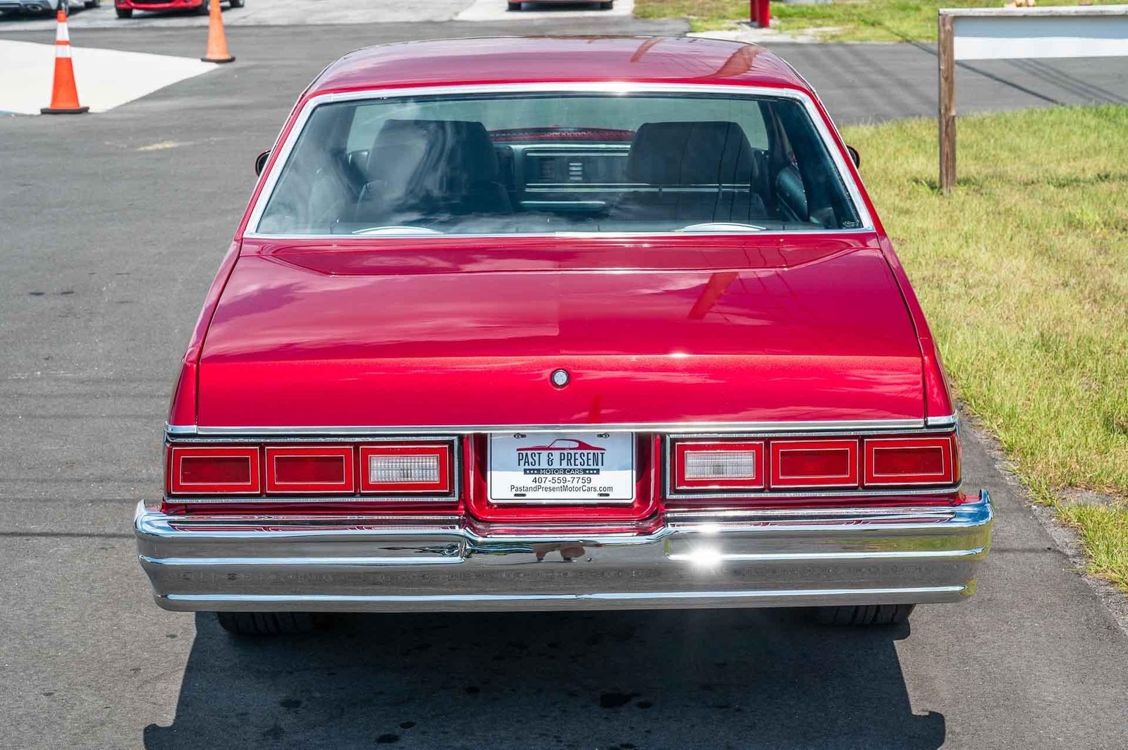 Chevrolet-Malibu-1978-2-Door-26