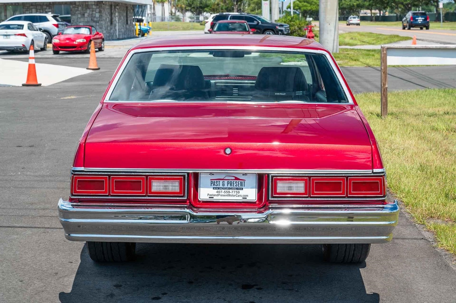 Chevrolet-Malibu-1978-2-Door-4