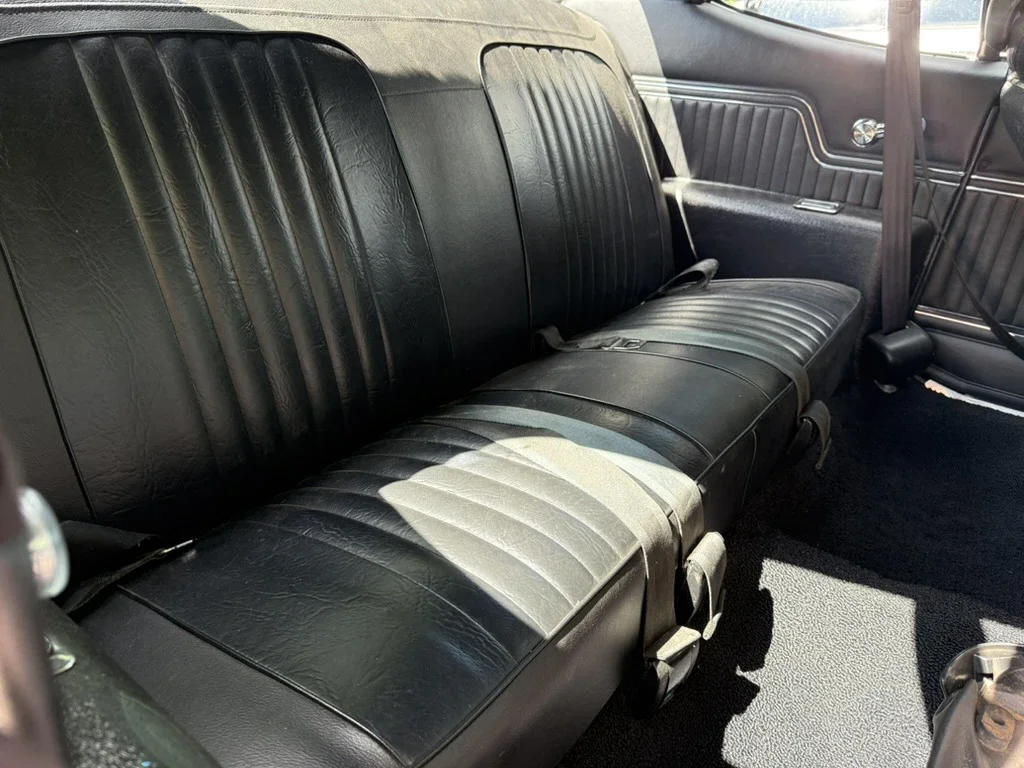 Chevrolet-Malibu-classic-coupe-1971-Black-Black-11