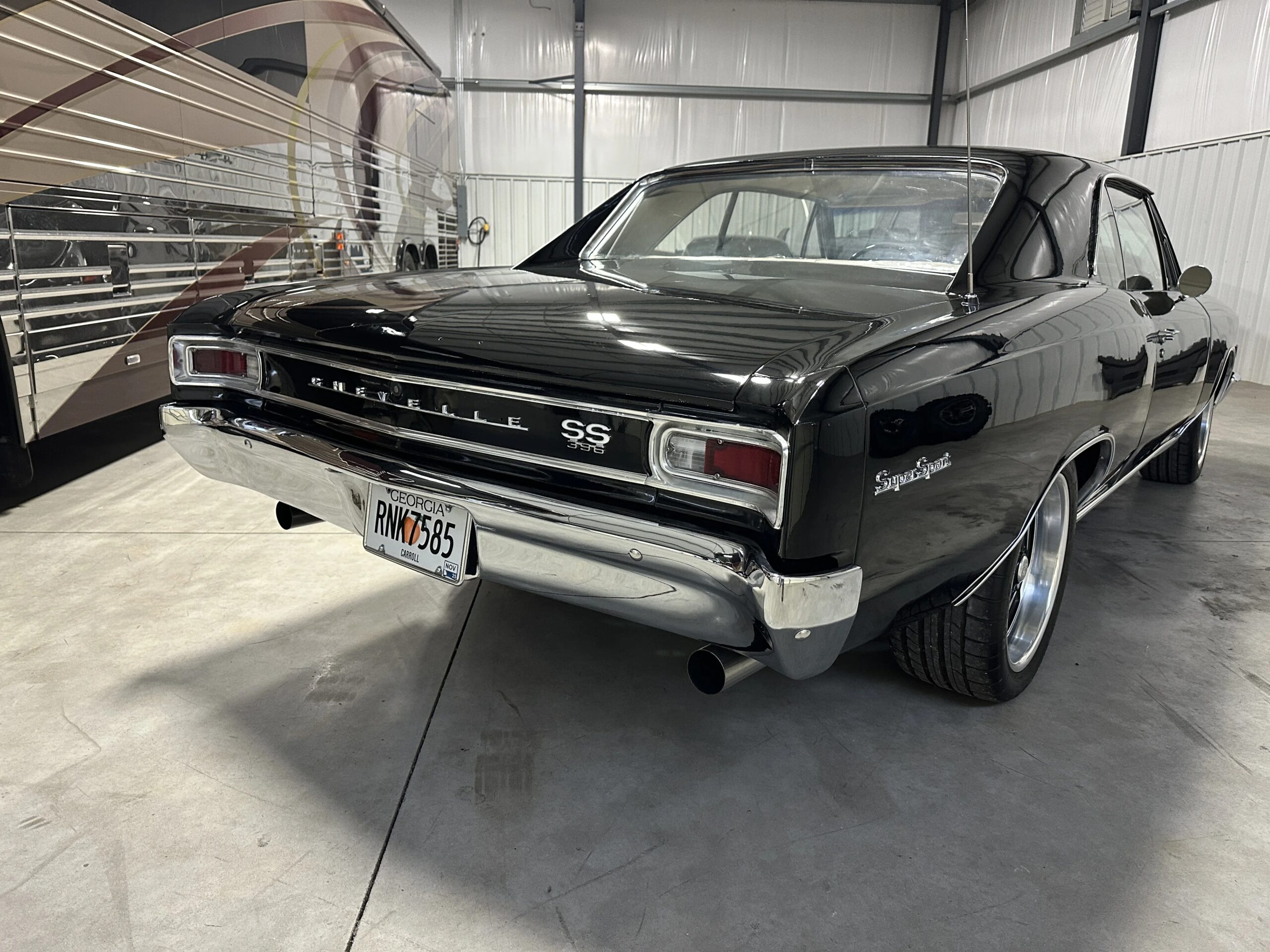 Chevrolet-Malibu-coupe-1966-Black-White-1