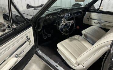 Chevrolet-Malibu-coupe-1966-Black-White-2