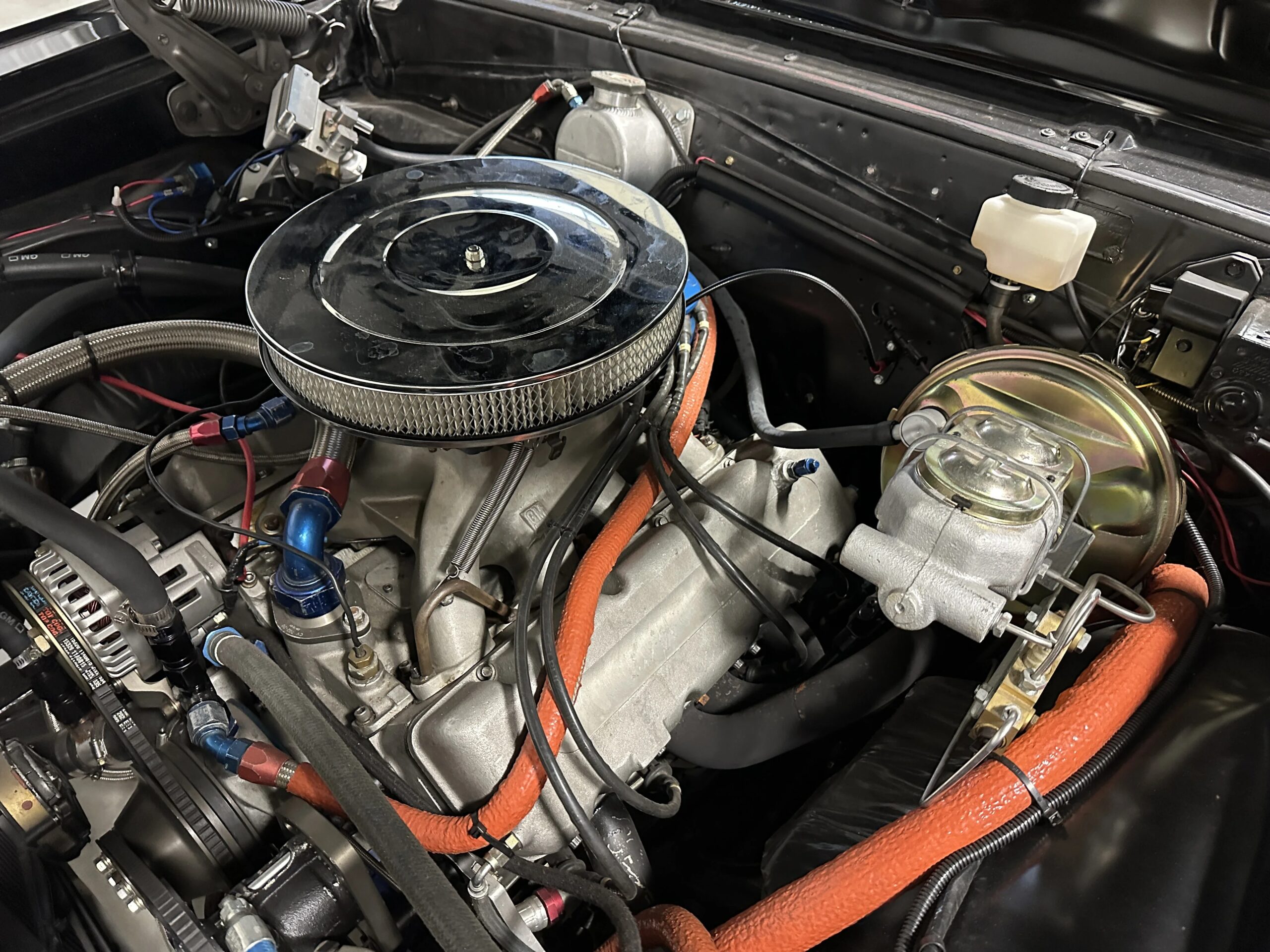 Chevrolet-Malibu-coupe-1966-Black-White-21