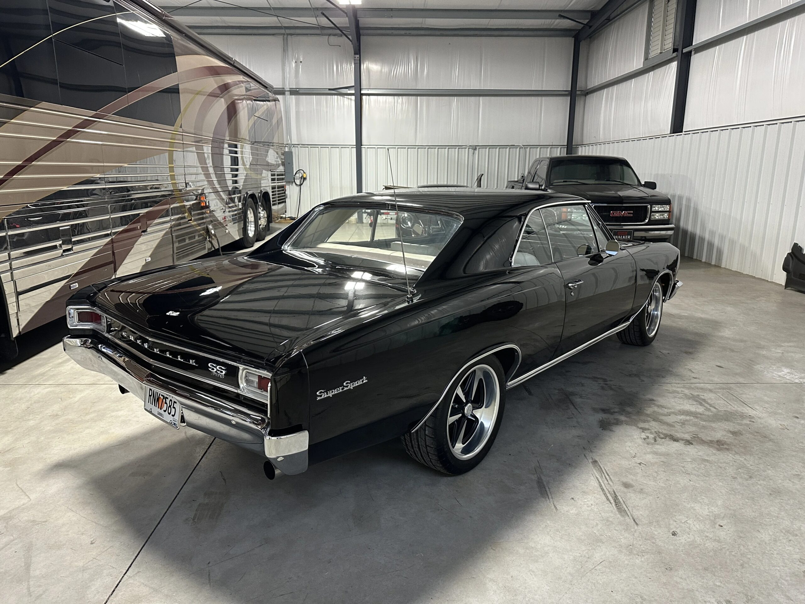 Chevrolet-Malibu-coupe-1966-Black-White-26