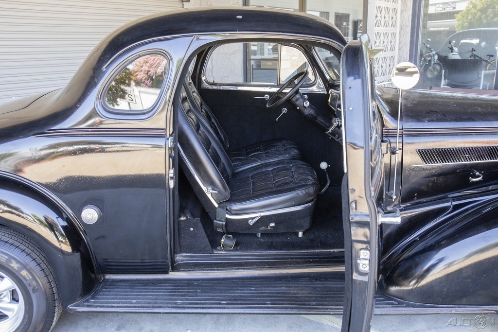 Chevrolet-Master-Deluxe-1937-Coupe-11