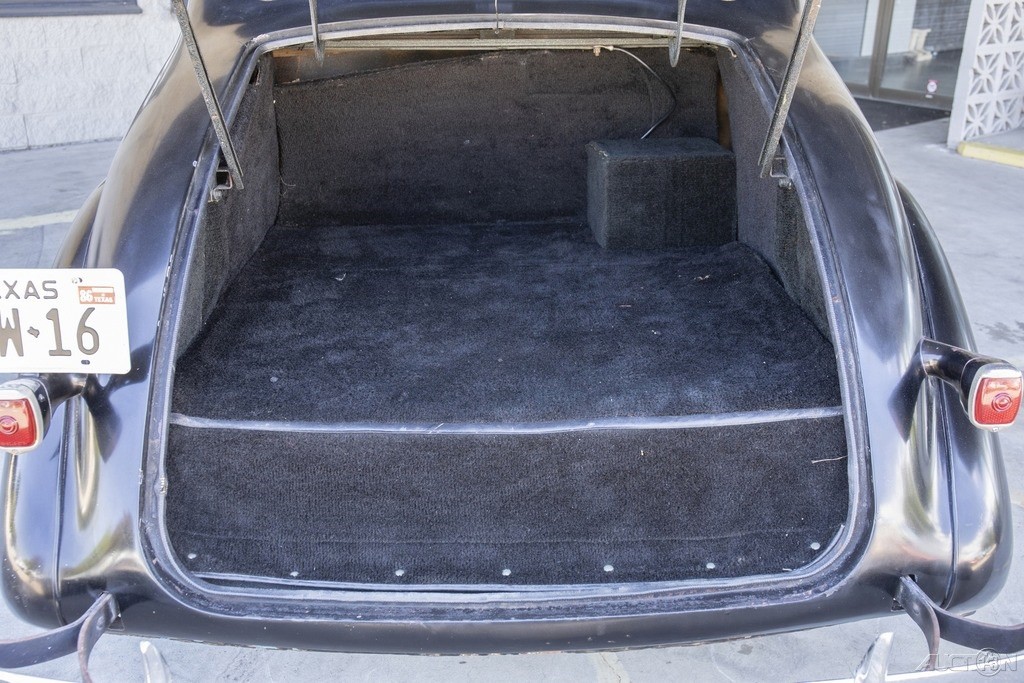 Chevrolet-Master-Deluxe-1937-Coupe-12