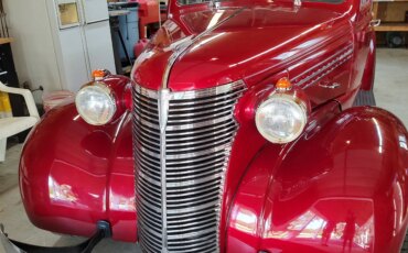 Chevrolet-Master-deluxe-1938-Red-Gray-1