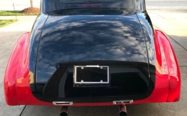 Chevrolet-Master-deluxe-1939-Red-Black-1