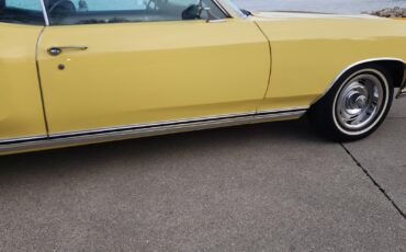 Chevrolet-Monte-Carlo-1970-2-Door-2