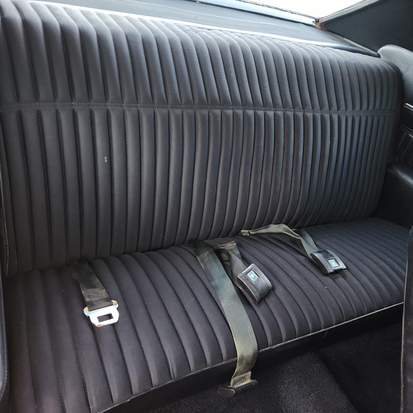 Chevrolet-Monte-Carlo-1970-2-Door-21
