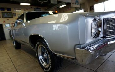 Chevrolet-Monte-Carlo-1970-Classic-Car-12