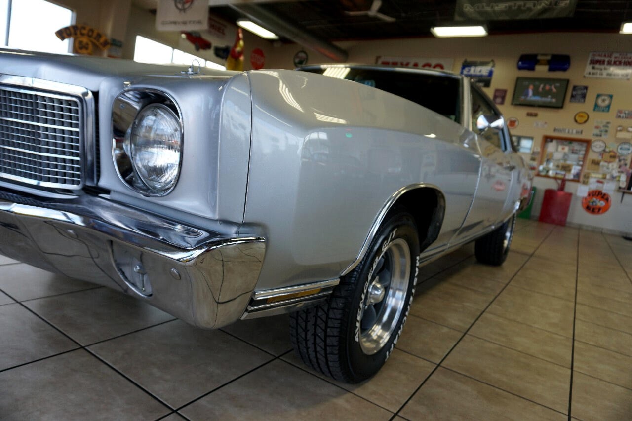 Chevrolet-Monte-Carlo-1970-Classic-Car-14