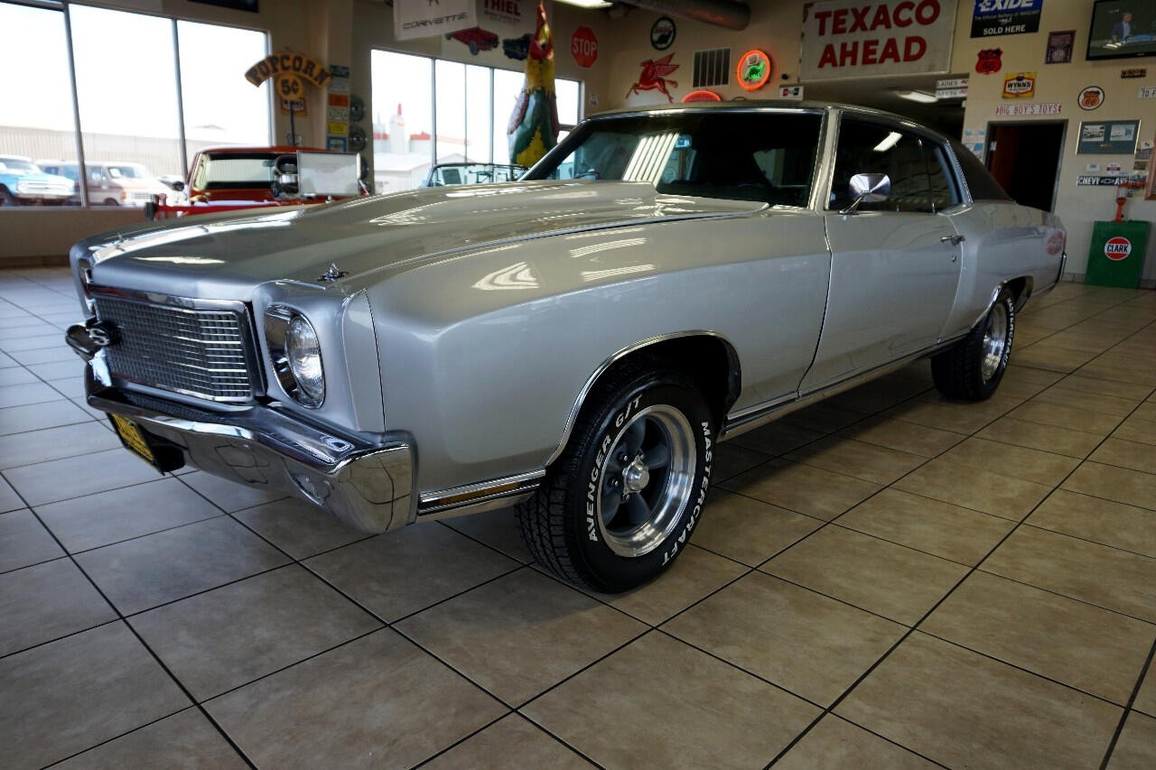 Chevrolet-Monte-Carlo-1970-Classic-Car-32