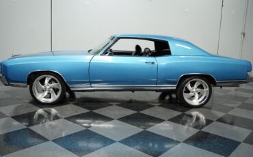 Chevrolet-Monte-Carlo-1971-Hardtop-2