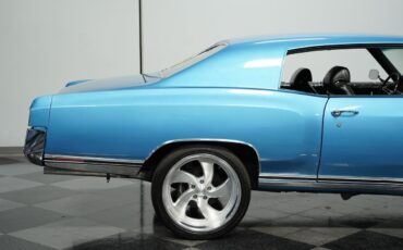 Chevrolet-Monte-Carlo-1971-Hardtop-23