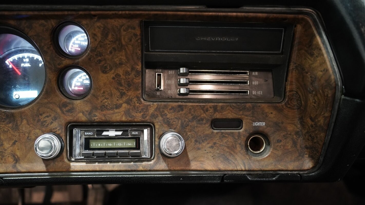 Chevrolet-Monte-Carlo-1971-Hardtop-32