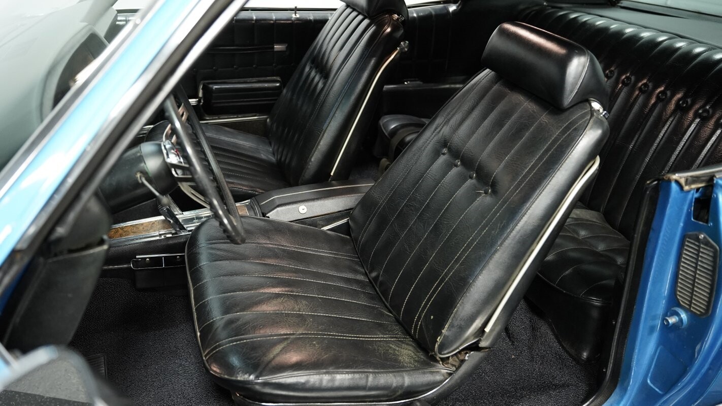 Chevrolet-Monte-Carlo-1971-Hardtop-34