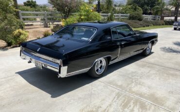 Chevrolet-Monte-Carlo-1972-10