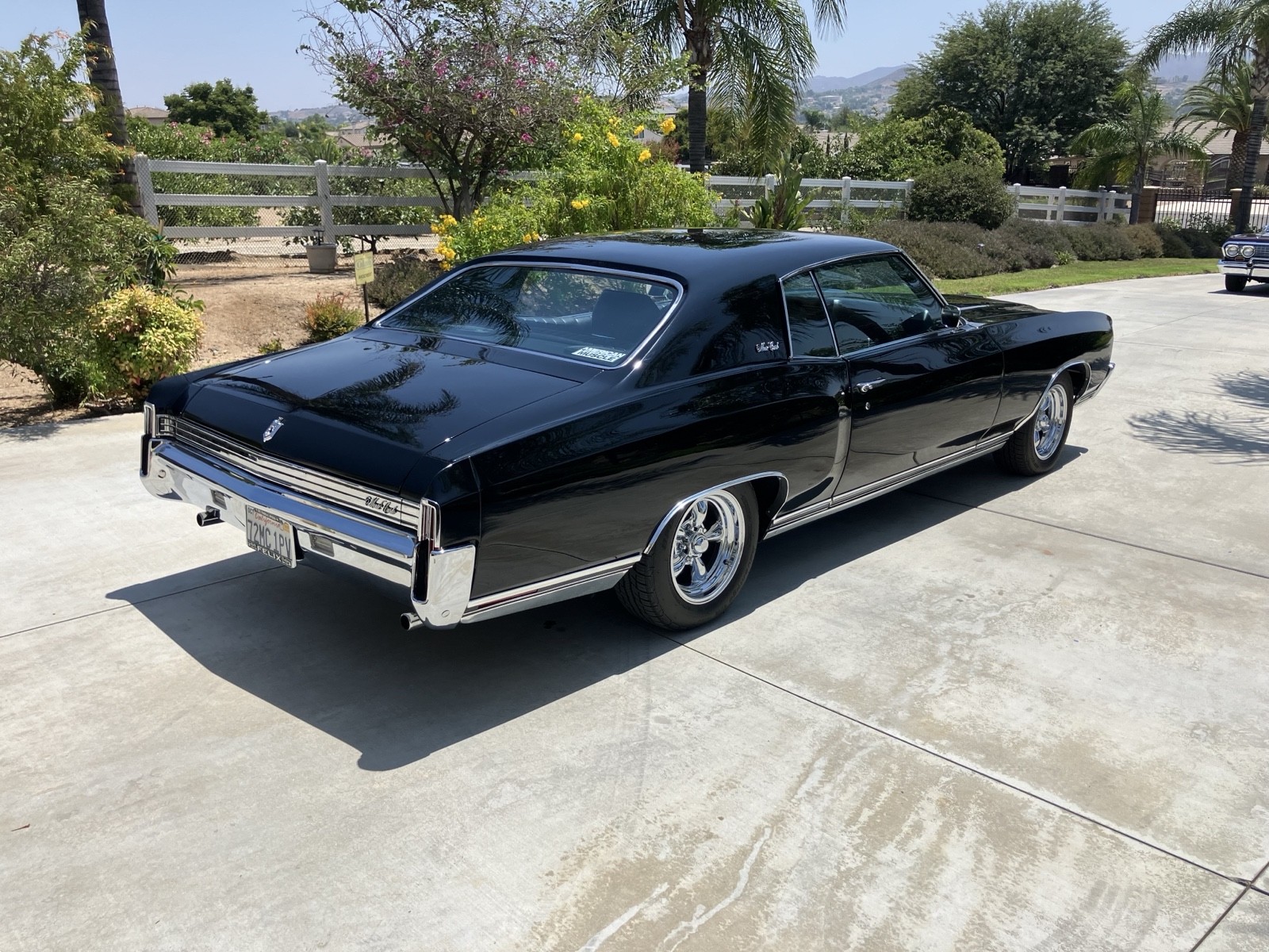 Chevrolet-Monte-Carlo-1972-10