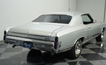 Chevrolet-Monte-Carlo-1972-Coupe-10
