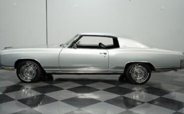 Chevrolet-Monte-Carlo-1972-Coupe-2