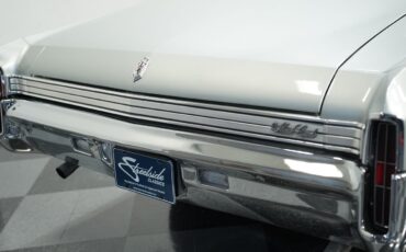 Chevrolet-Monte-Carlo-1972-Coupe-21