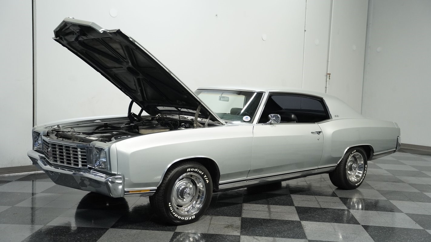 Chevrolet-Monte-Carlo-1972-Coupe-25