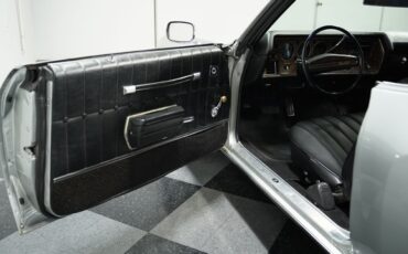 Chevrolet-Monte-Carlo-1972-Coupe-28