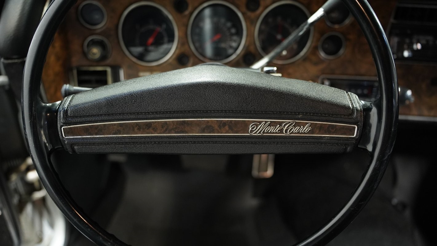 Chevrolet-Monte-Carlo-1972-Coupe-30