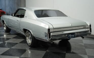 Chevrolet-Monte-Carlo-1972-Coupe-8