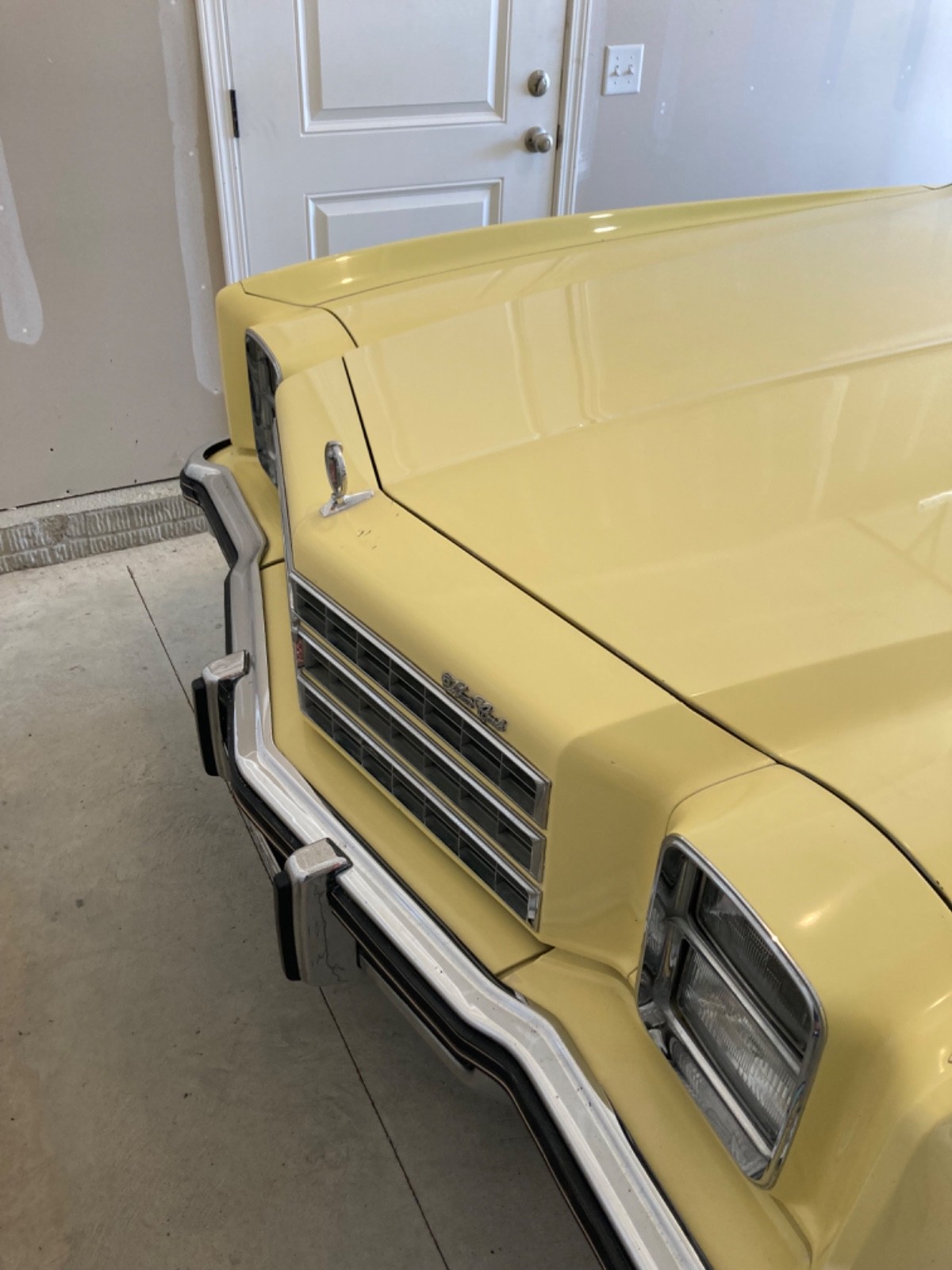 Chevrolet-Monte-Carlo-1976-Coupe-22