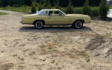 Chevrolet-Monte-Carlo-1976-Coupe-3