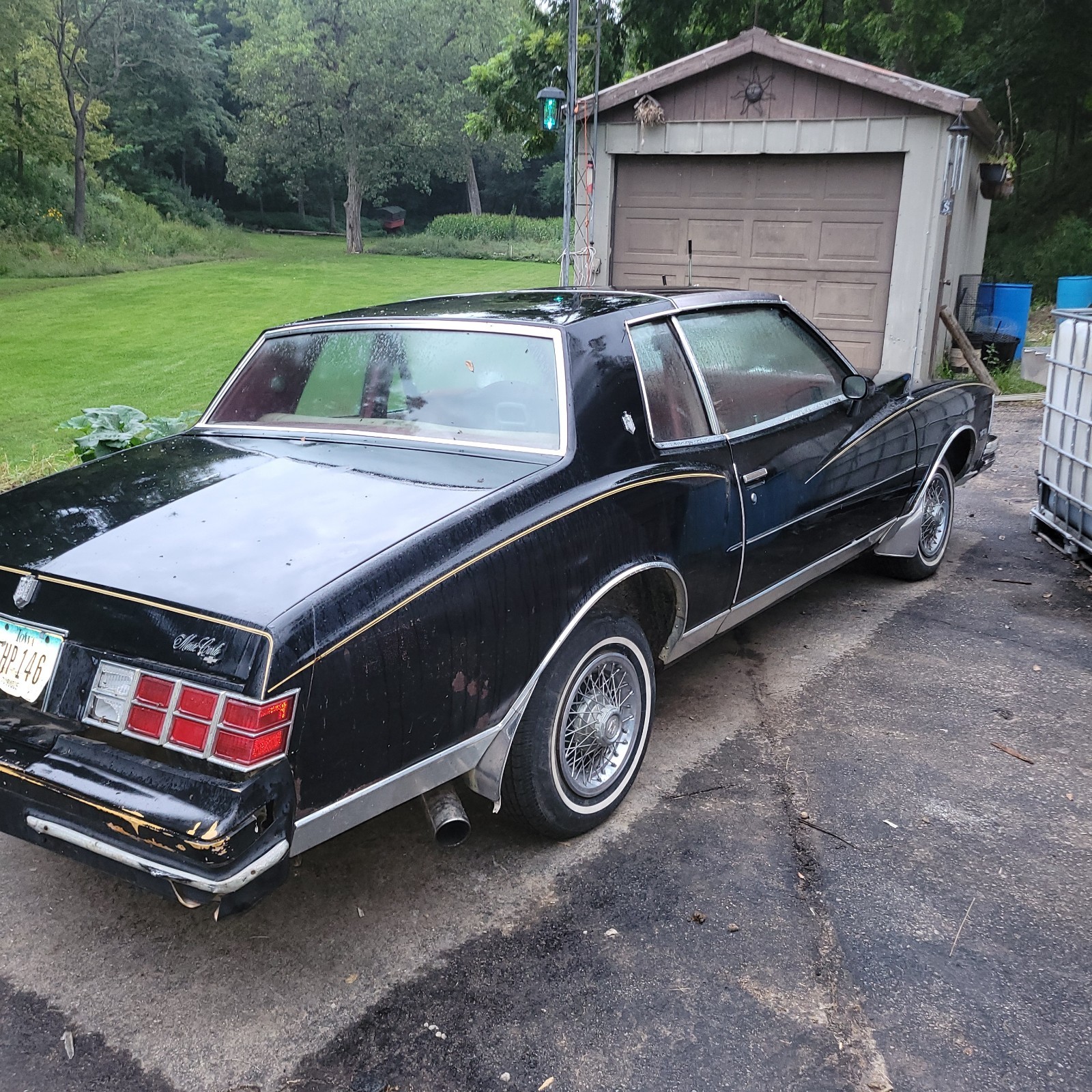 Chevrolet-Monte-Carlo-1979-Coupe-1