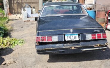 Chevrolet-Monte-Carlo-1979-Coupe-6