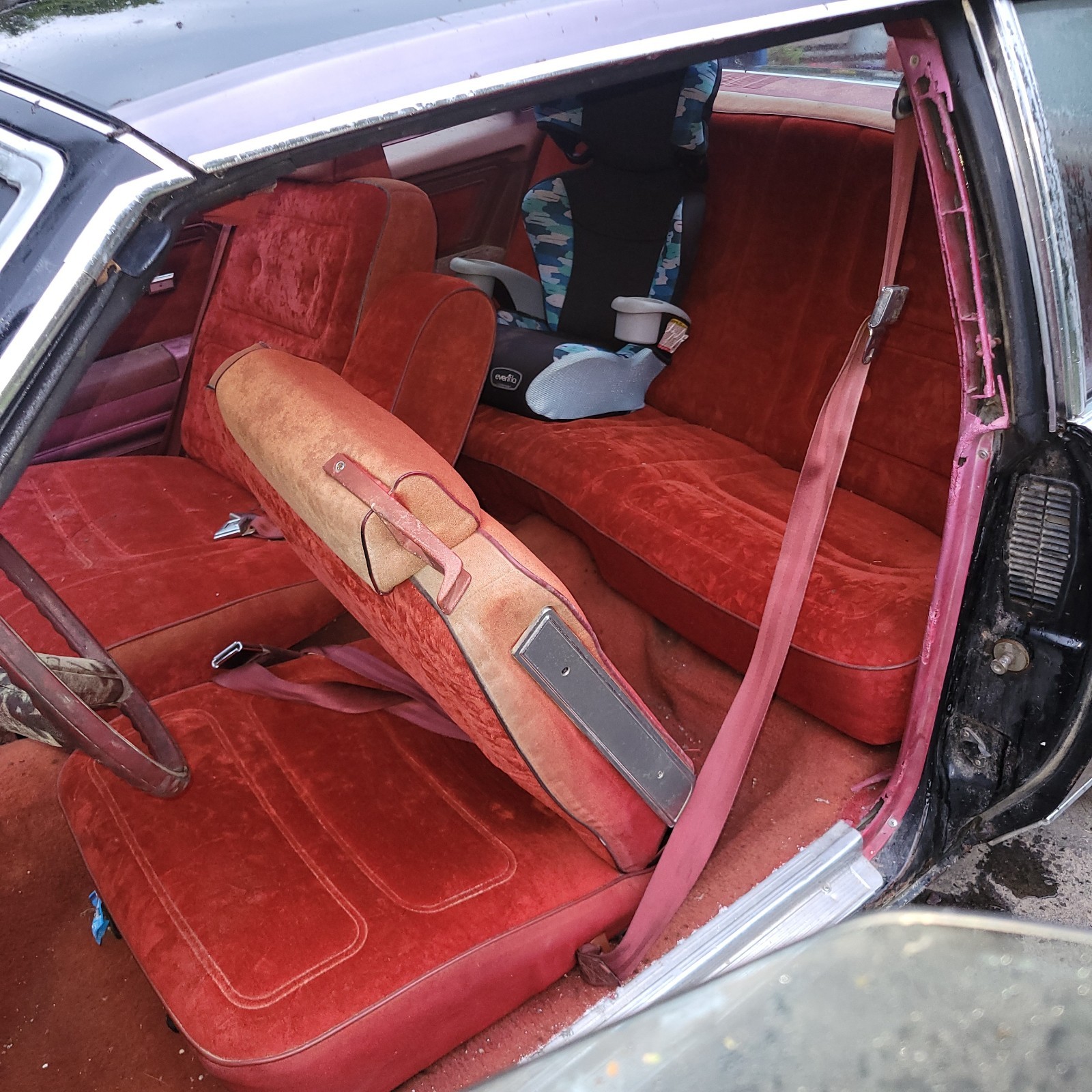 Chevrolet-Monte-Carlo-1979-Coupe-9