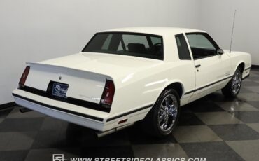 Chevrolet-Monte-Carlo-1984-Coupe-10