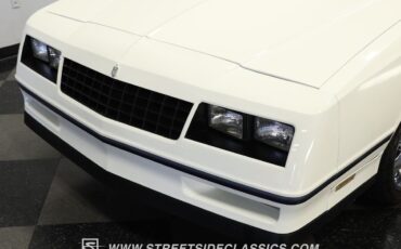 Chevrolet-Monte-Carlo-1984-Coupe-18