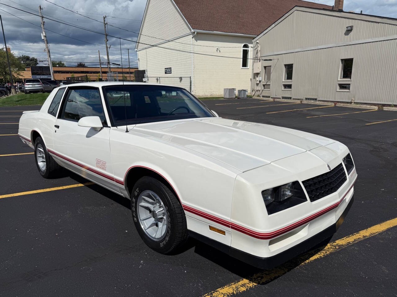 Chevrolet-Monte-Carlo-1987-Coupe-11
