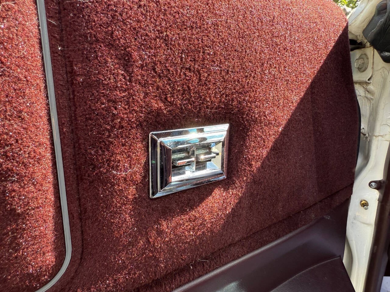 Chevrolet-Monte-Carlo-1987-Coupe-21