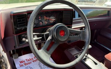 Chevrolet-Monte-Carlo-1987-Coupe-26