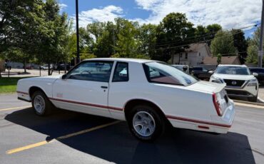 Chevrolet-Monte-Carlo-1987-Coupe-4