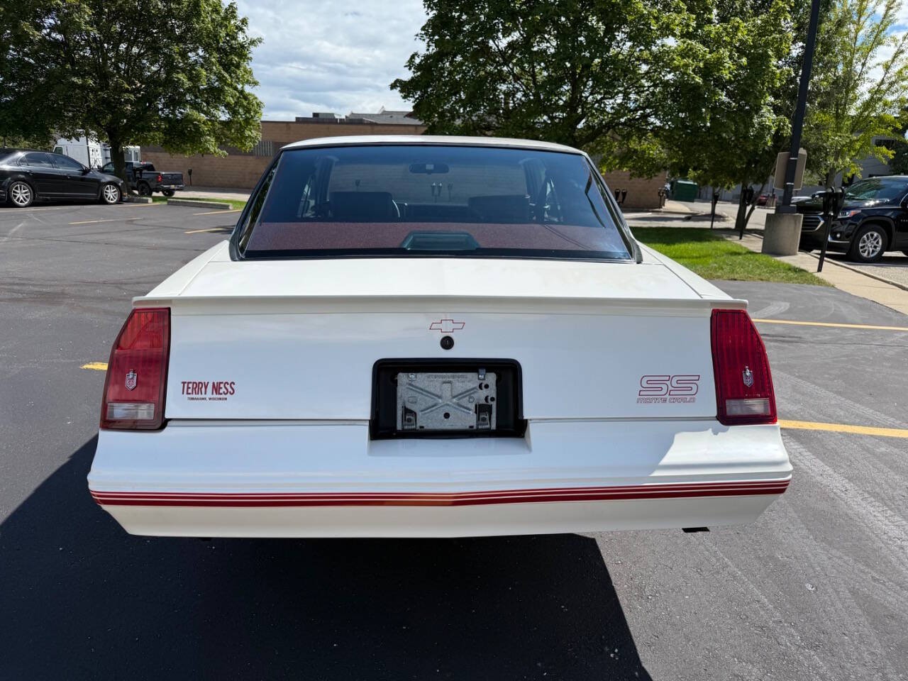 Chevrolet-Monte-Carlo-1987-Coupe-6