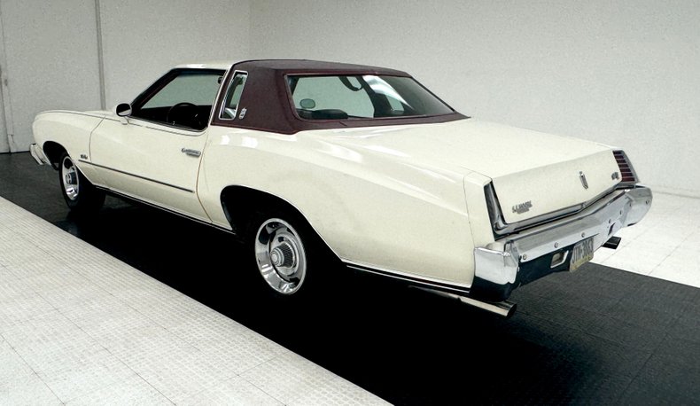 Chevrolet-Monte-carlo-1973-Antique-White-Dark-Red-6