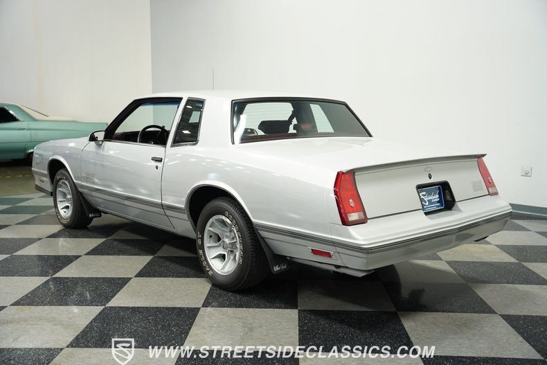 Chevrolet-Monte-carlo-1987-Gray-Red-10