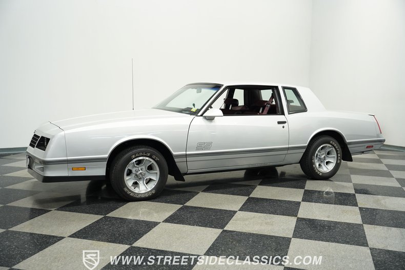 Chevrolet-Monte-carlo-1987-Gray-Red-12